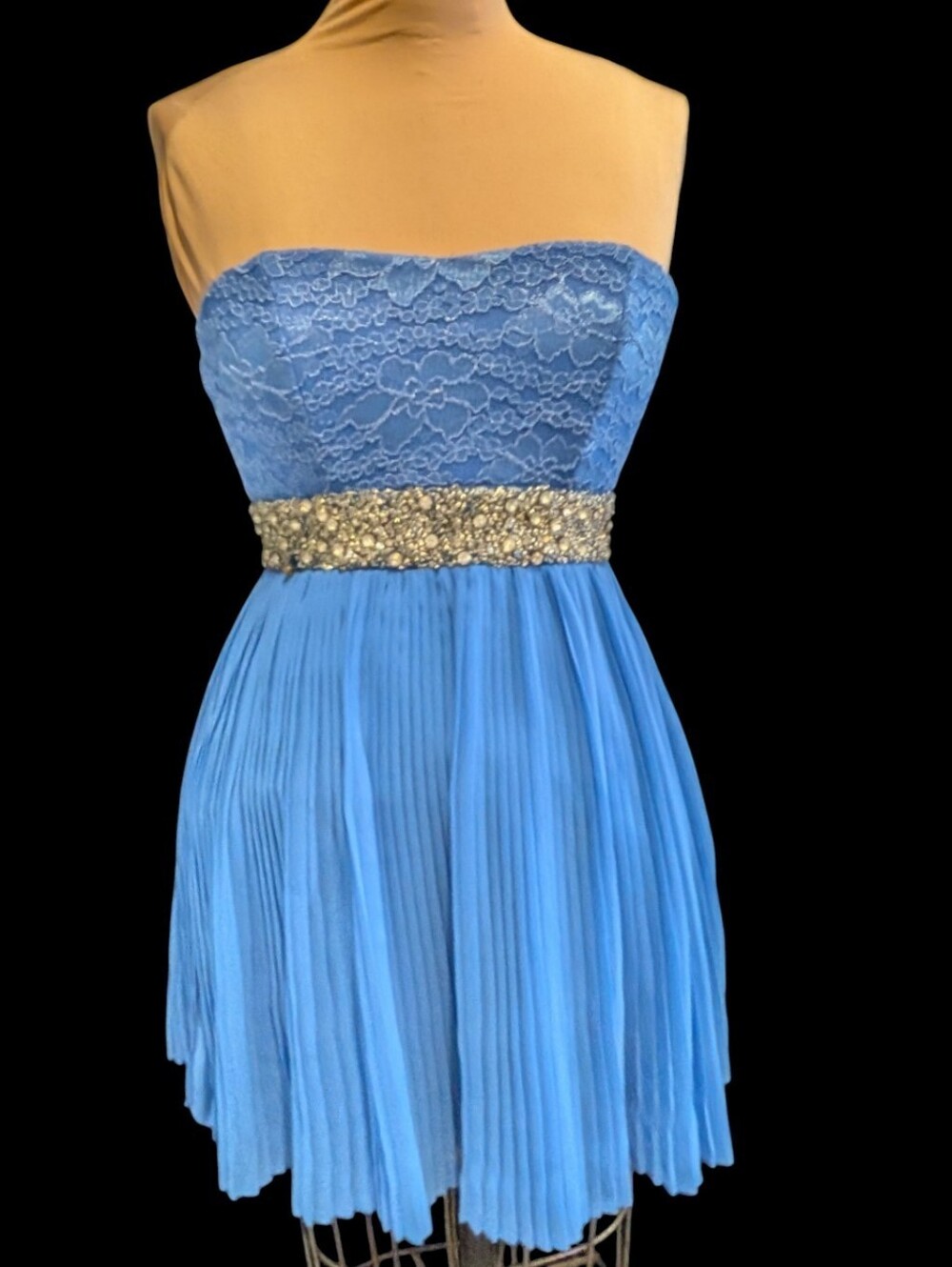 Blue Lace HOCO Dress With Pleated Skirt Size 3 Bust 34"